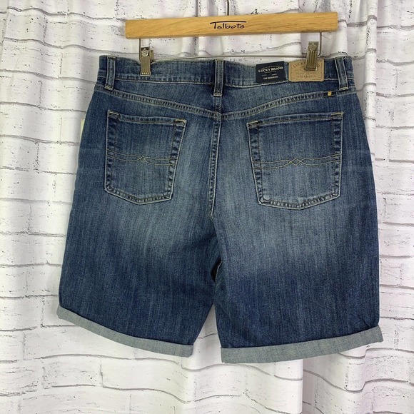 Lucky Brand The Bermuda Denim Jean Shorts Medium Wash Size 12/31 NWT NEW P3 - Picture 4 of 6